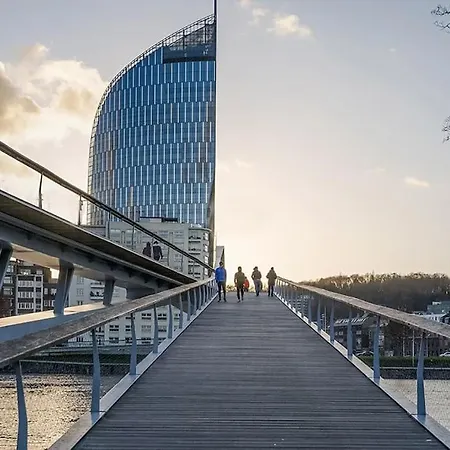 La Ara, Avec Sauna