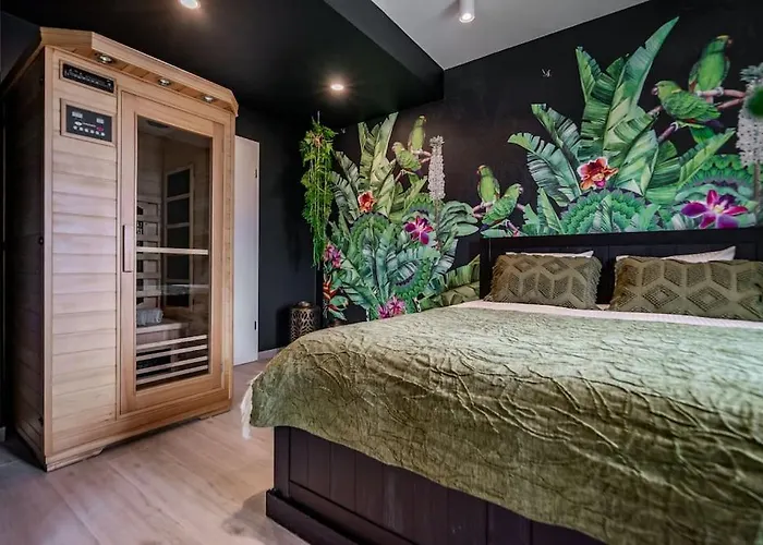 La Ara, Avec Sauna * 리에주